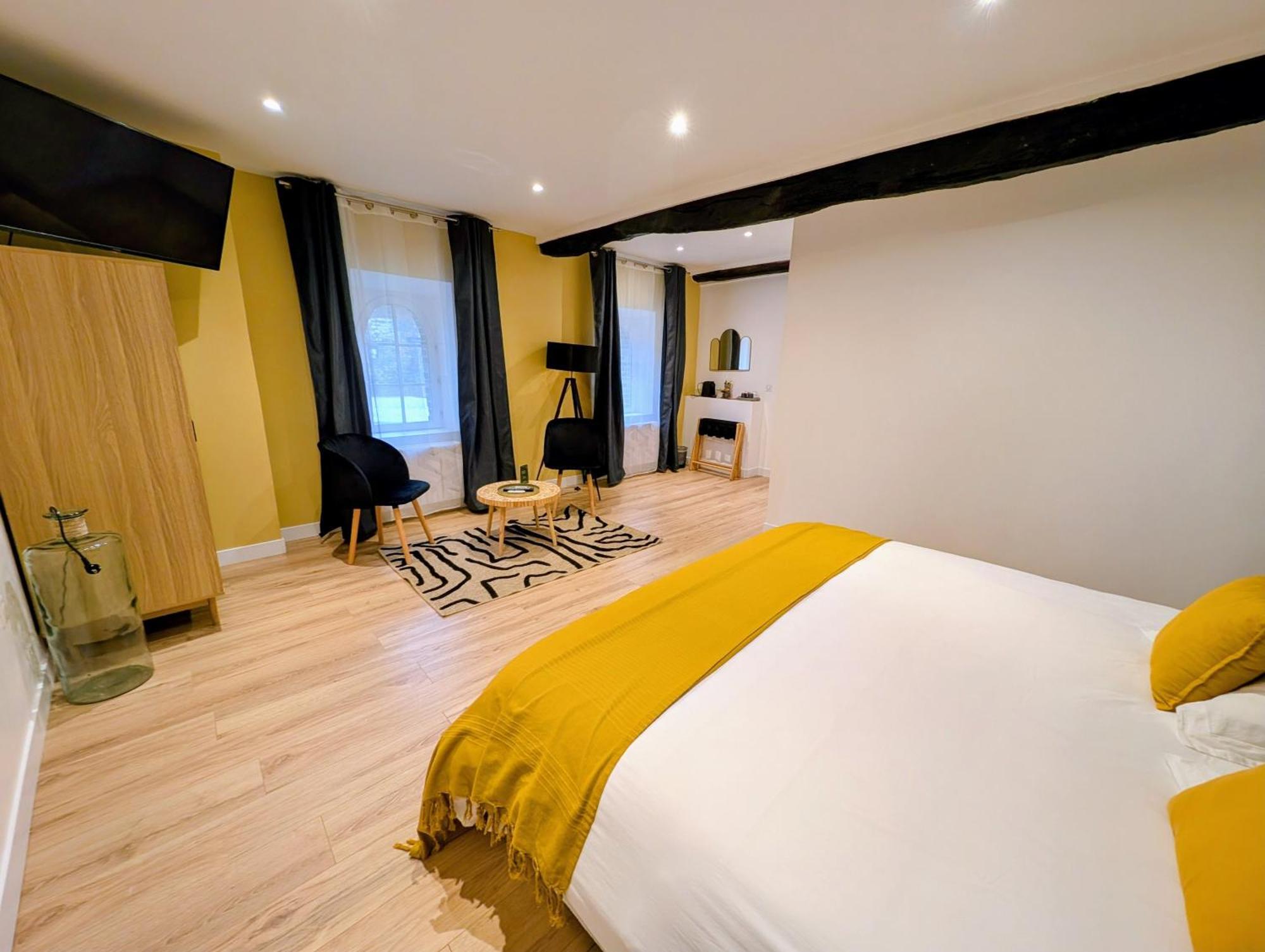 Le Relais Du Beffroi & Spa Saint-Riquier Kültér fotó